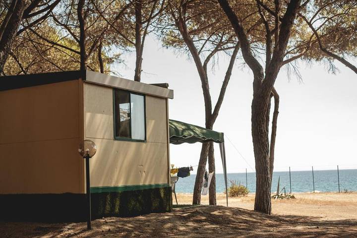 Camping para 5 personas, con Jardín y Vistas en Calabria