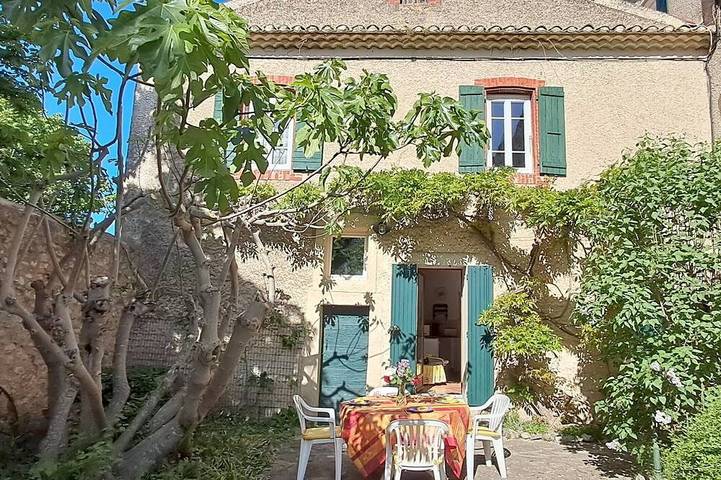 Location de vacances pour 5 personnes, avec Jardin à Mollans-sur-Ouvèze