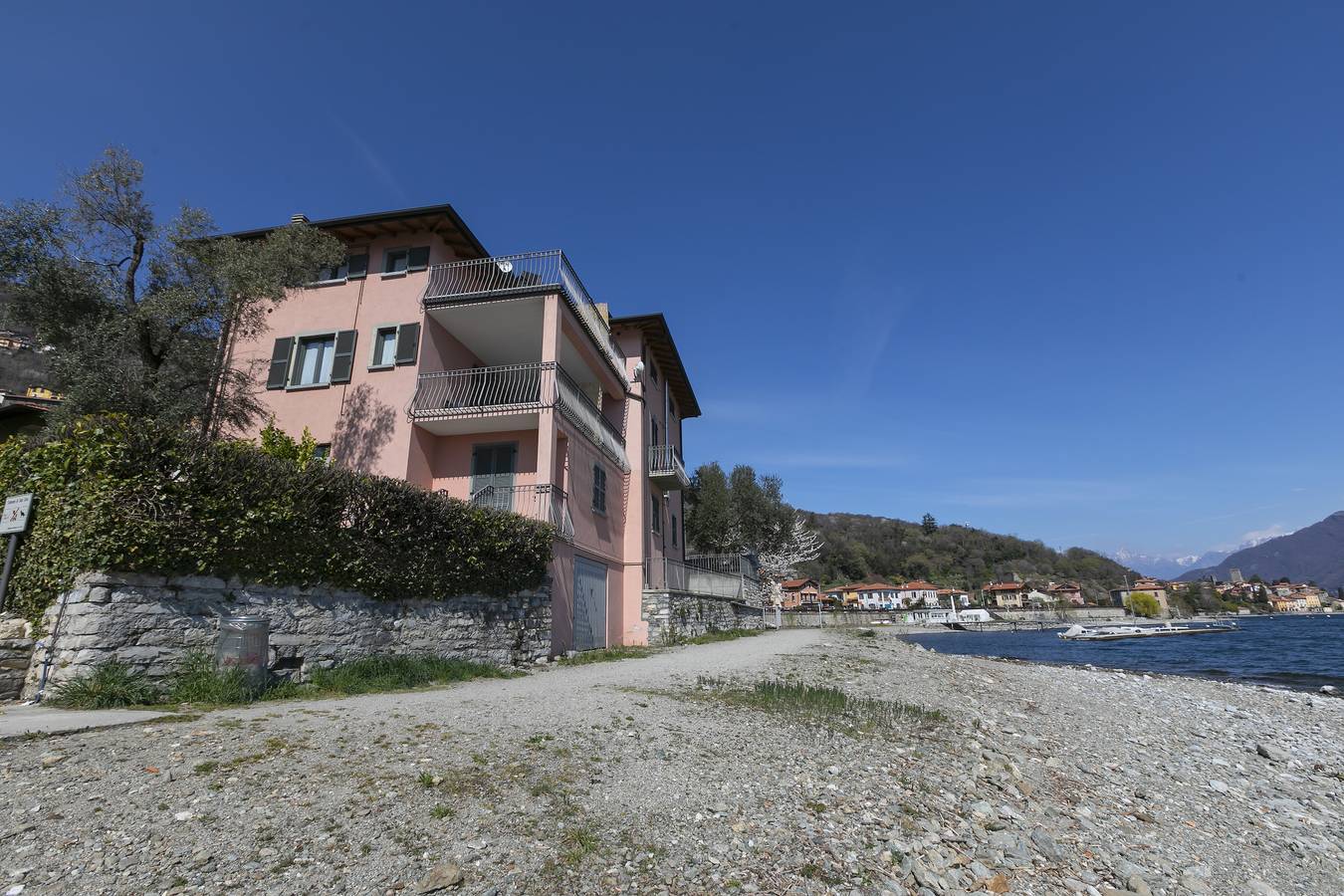 Hel lejlighed, Ferielejlighed for 5 personer med terrasse in Santa Maria ved Comosøen, Comune di San Siro