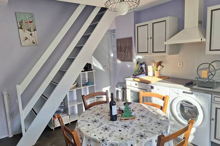 Holiday apartment for 4 people, with garden and balcony - 1