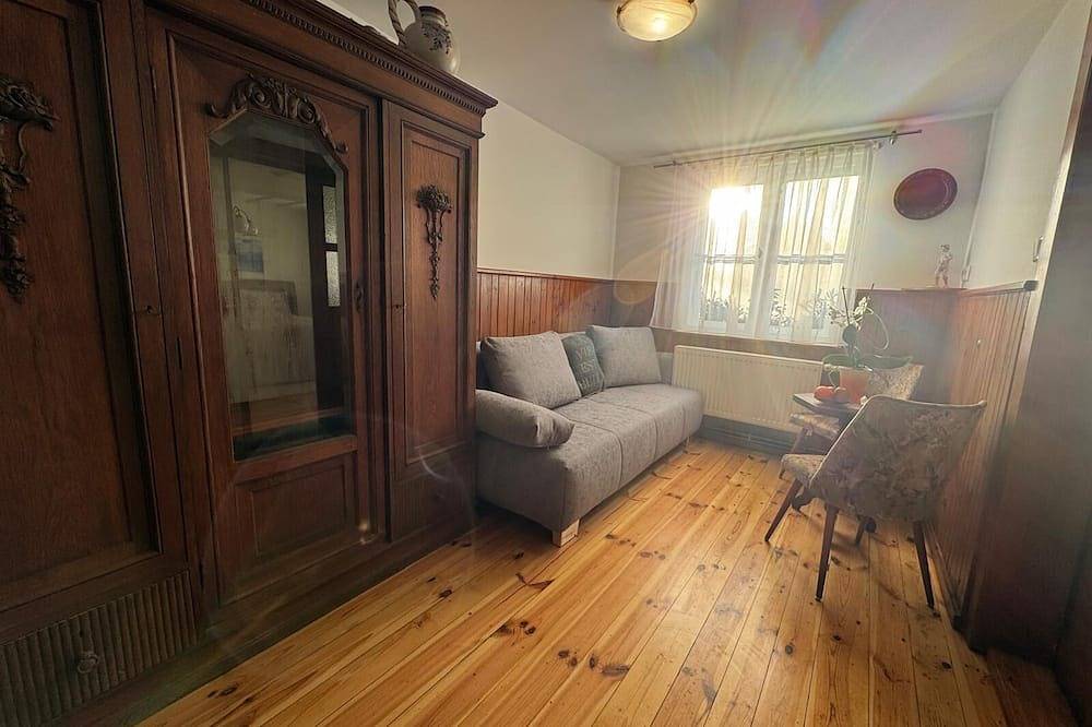 Ganze Wohnung, Hofruhe.de in Uhlstädt-Kirchhasel, Saaleland