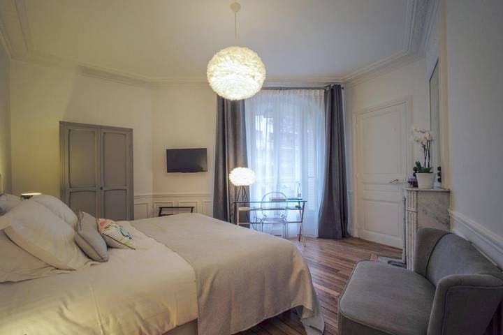 Chambre d’hôte pour 2 personnes, avec vue à Paris - 4