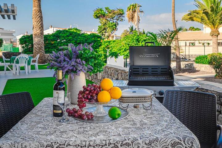 Ferienwohnung für 4 Personen, mit Kinderpool und Pool sowie Garten in Teneriffa Süd - 2