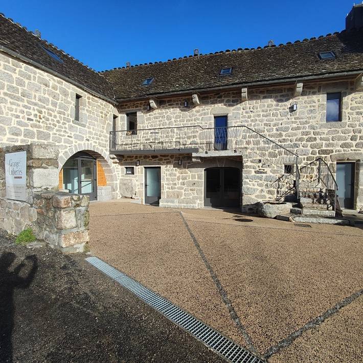 Gîte pour 14 personnes, avec terrasse
