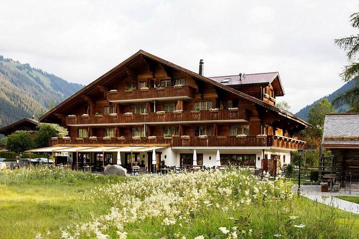 Hôtel pour 2 personnes, avec vue ainsi que jardin et sauna dans Lauenen Bei Gstaad - 4