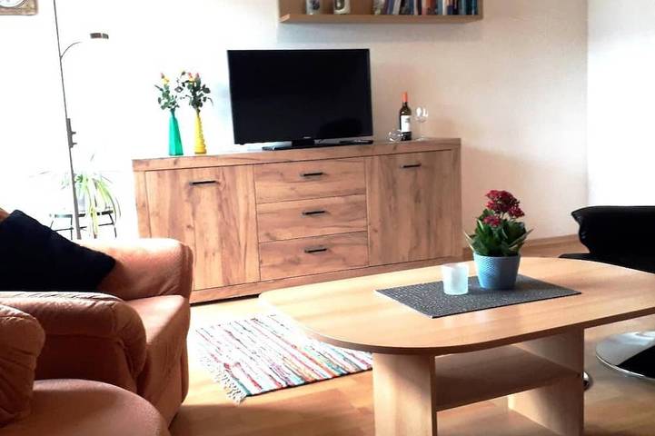 Ganze Wohnung, 100 qm Ferienwohnung Zirbe mit zwei Schlafzimmern und kostenfreiem WLAN in Lohberg, Ostbayern
