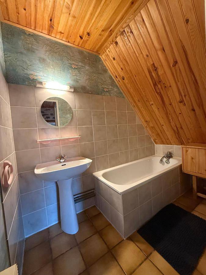 Maison de campagne pour 2 personnes, avec jacuzzi et jardin à Paulhac - 3