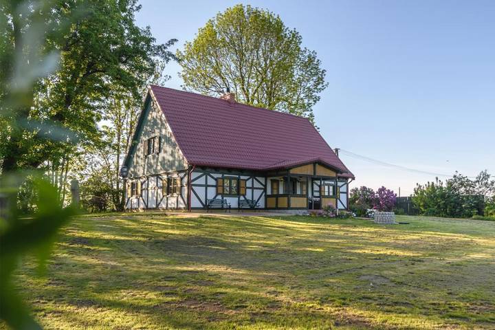 Wiejski domek dla 4 osób, z Ogród i Widok na jezioro oraz Widok w Zalew Wiślany
