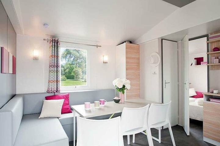 Chalet pour 5 personnes, avec jardin et piscine dans Saint-Aygulf - 2