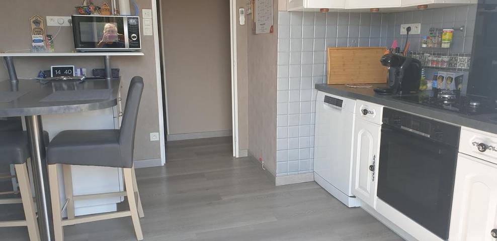 Location de vacances pour 6 personnes, avec terrasse et jacuzzi dans Villaines-la-Gonais - 2