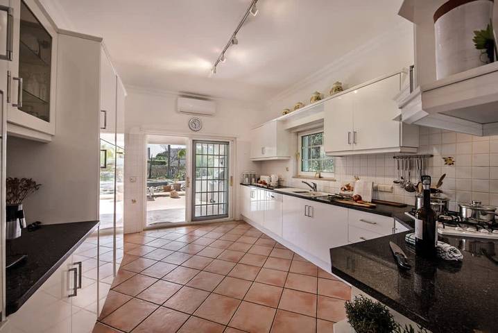 Villa Zarana, fantastic house in Salinas in Quinta do Lago, Almancil