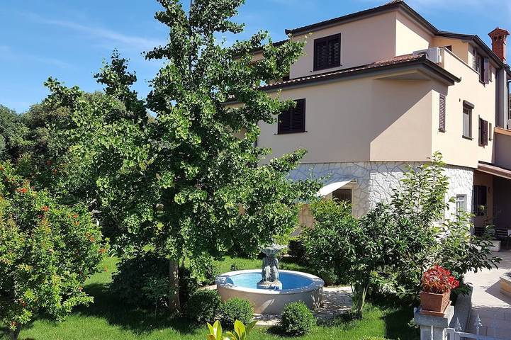Appartamento vacanze per 4 persone, con giardino e terrazza - 1