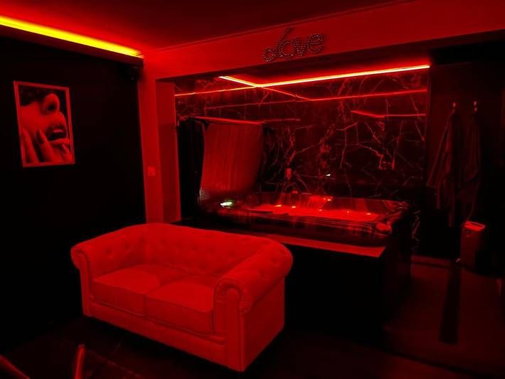 Gîte pour 2 personnes, avec terrasse et jacuzzi à Talmont-Saint-Hilaire - 3