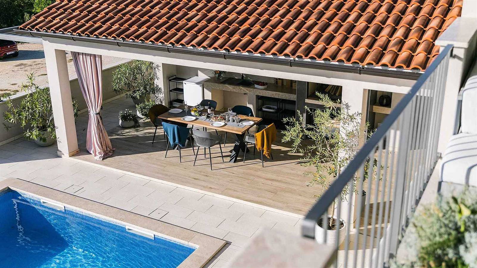 A stunning villa with a swimming pool in Lindar near Pazin in Pazin, Central Istria