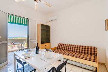 Gîte pour 7 personnes, avec balcon, animaux acceptés à Baia Verde