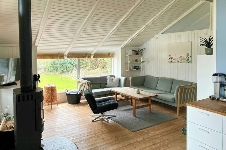 Ferienhaus für 6 Personen, mit Balkon und Garten in Dyngby Strand