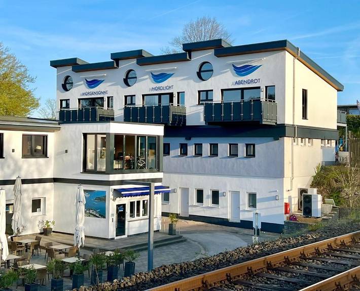 Ferienwohnung für 6 Personen, mit Seeblick und Ausblick sowie Terrasse am Biggesee - 2