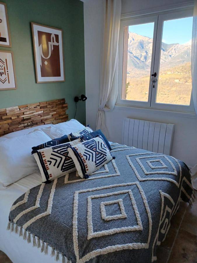 Gîte pour 4 personnes, avec jardin et vue à La Bollène-Vésubie - 4