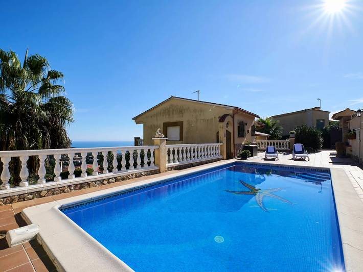 Villa für 6 Personen, mit Garten in Lloret de Mar