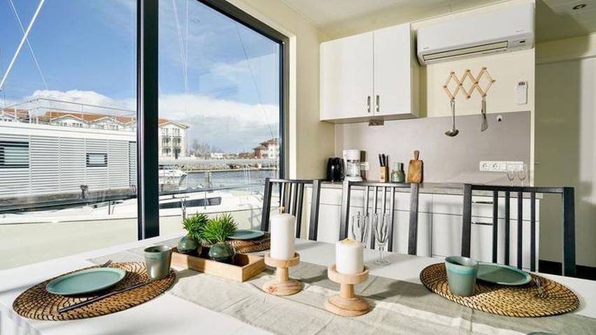 Ferienhaus mit Meerblick für 4 Personen, mit Balkon, kinderfreundlich in Boltenhagen - 2