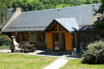 Gîte pour 6 personnes, avec jardin, animaux acceptés à Benque-Dessous-et-Dessus