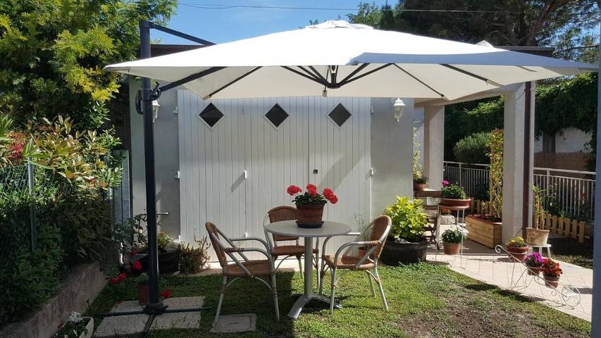 B&b per 4 persone, con Terrazza e Giardino nonché Panorama a Cervia