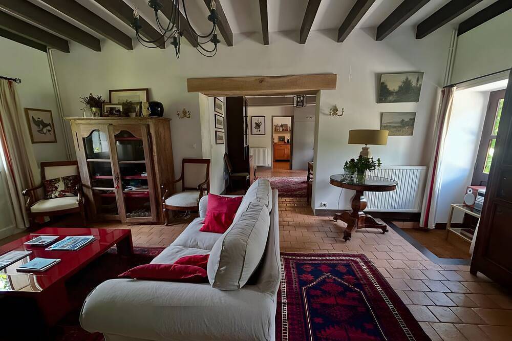 Maison de vacances 'Le Pré des Fées' avec vue sur le lac, piscine privée et jardin privé in Salbris, Sologne