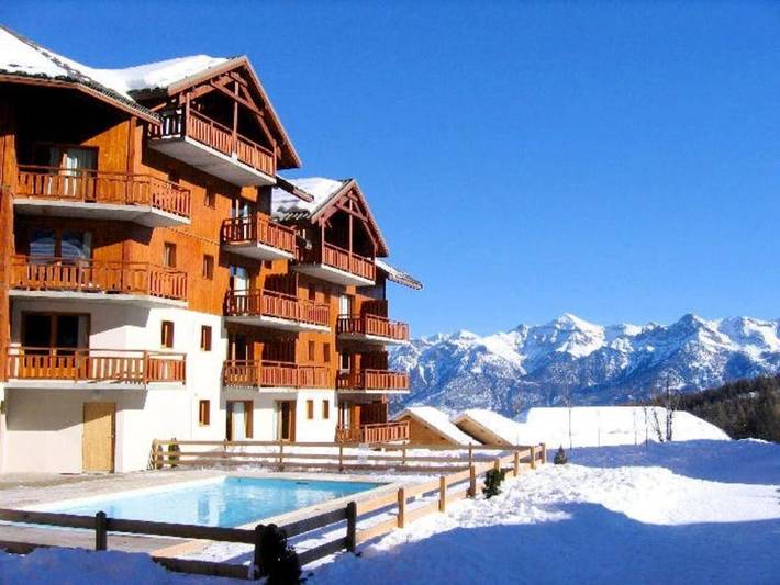 Apartamento de vacaciones para 6 personas, con balcón y piscina además de sauna y vistas - 1