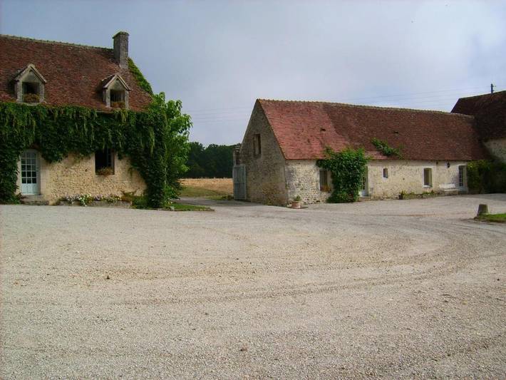 Chambre d’hôte pour 7 personnes, avec terrasse, animaux acceptés à Le Pin-la-Garenne