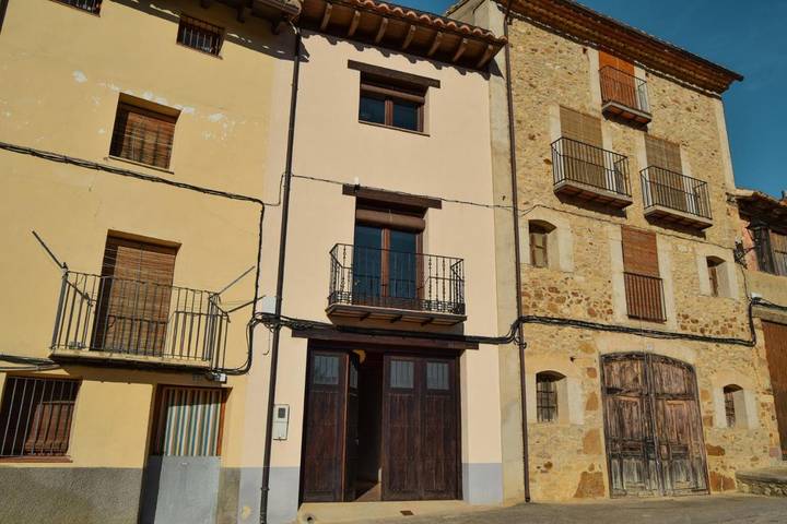 Casa de vacaciones para 7 personas, con balcón y vistas en Maestrazgo - 2