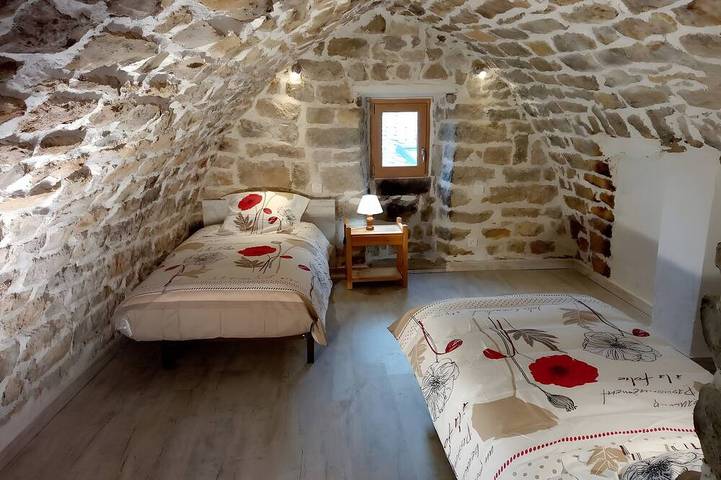 Location de vacances pour 4 personnes, avec balcon à Les Vignes - 4