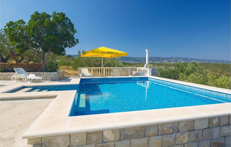 Ferienhaus für 6 Personen, mit Pool und Terrasse auf Brac - 4