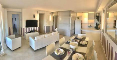 Gîte pour 6 personnes, avec piscine ainsi que jardin et vue dans Golf Bluegreen Sainte-Maxime