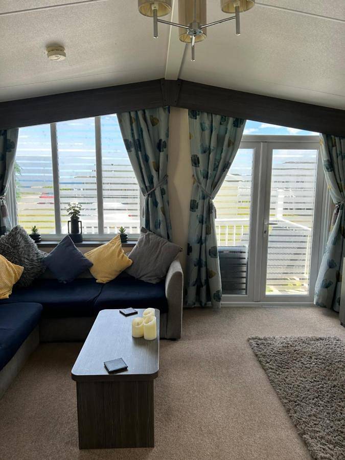 Glamping for 6 people, with Balcony and Terrace as well as Pool and View in County Durham