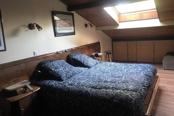 Gîte pour 5 personnes, avec terrasse ainsi que piscine et jardin à Villette-sur-Ain - 4