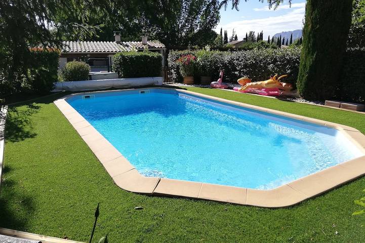 Location de vacances pour 10 personnes, avec jardin et jacuzzi à Trets - 4