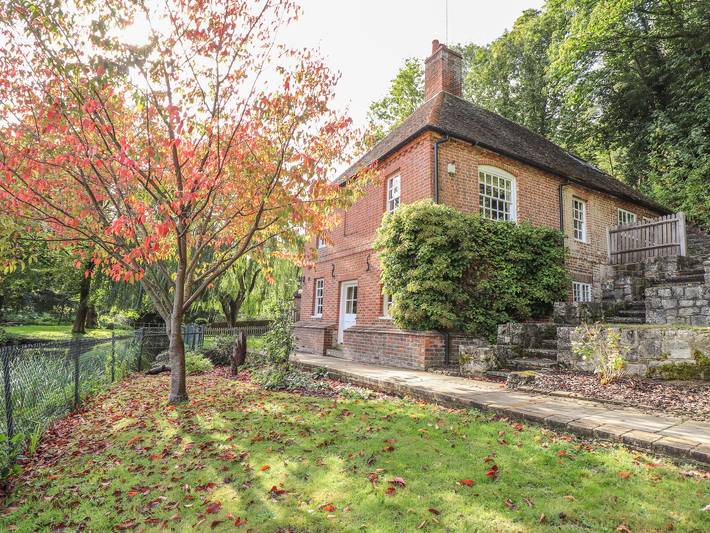 Gîte pour 10 personnes, avec jardin - 1