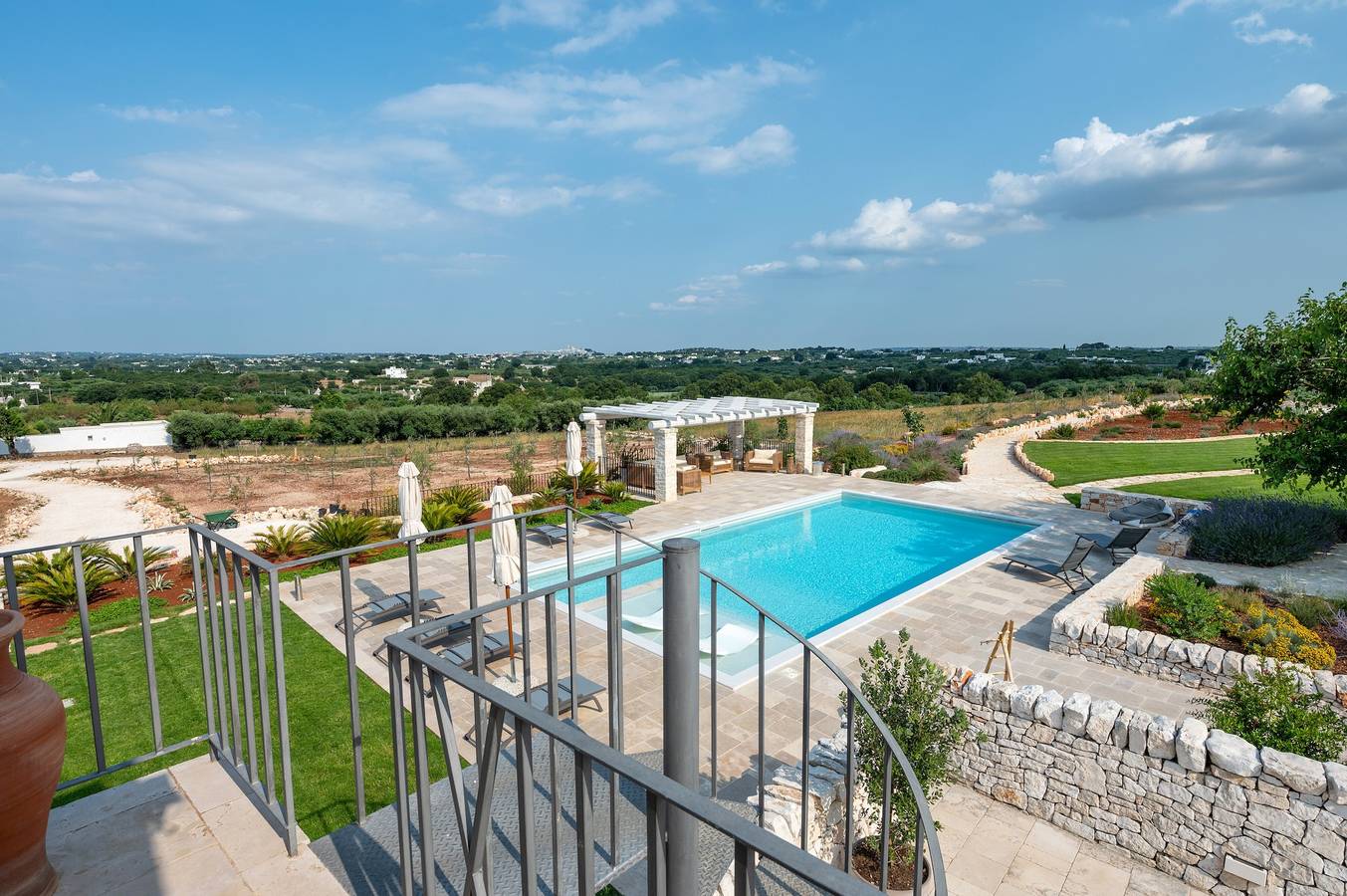 Villa "Acres Itria" avec piscine privée, Wi-Fi et climatisation in Locorotondo, Province de Bari