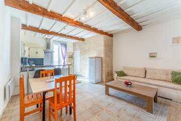 Appartement De Vacances pour 5 Personnes dans Nîmes, Région de Nîmes, Photo 3