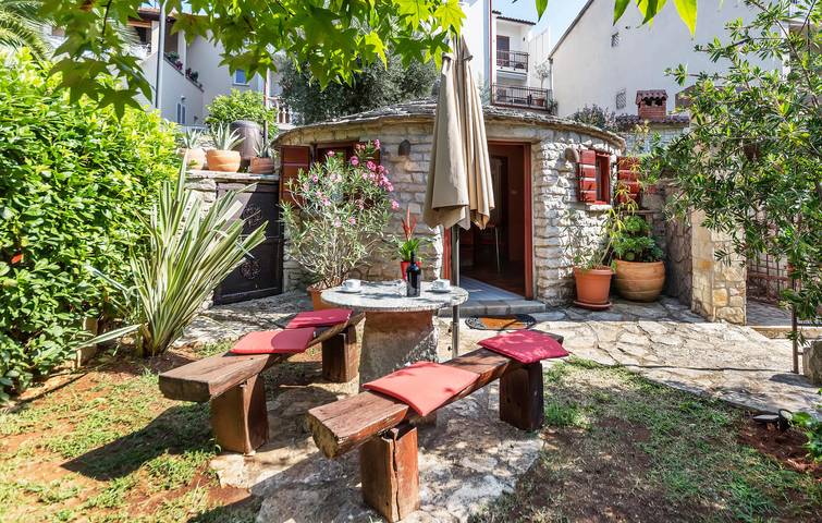 Ferienhaus für 2 Personen, mit Terrasse - 1