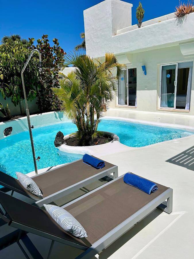 Chalet para 8 personas, con Jacuzzi y Terraza además de Jardín y Piscina en Fuerteventura