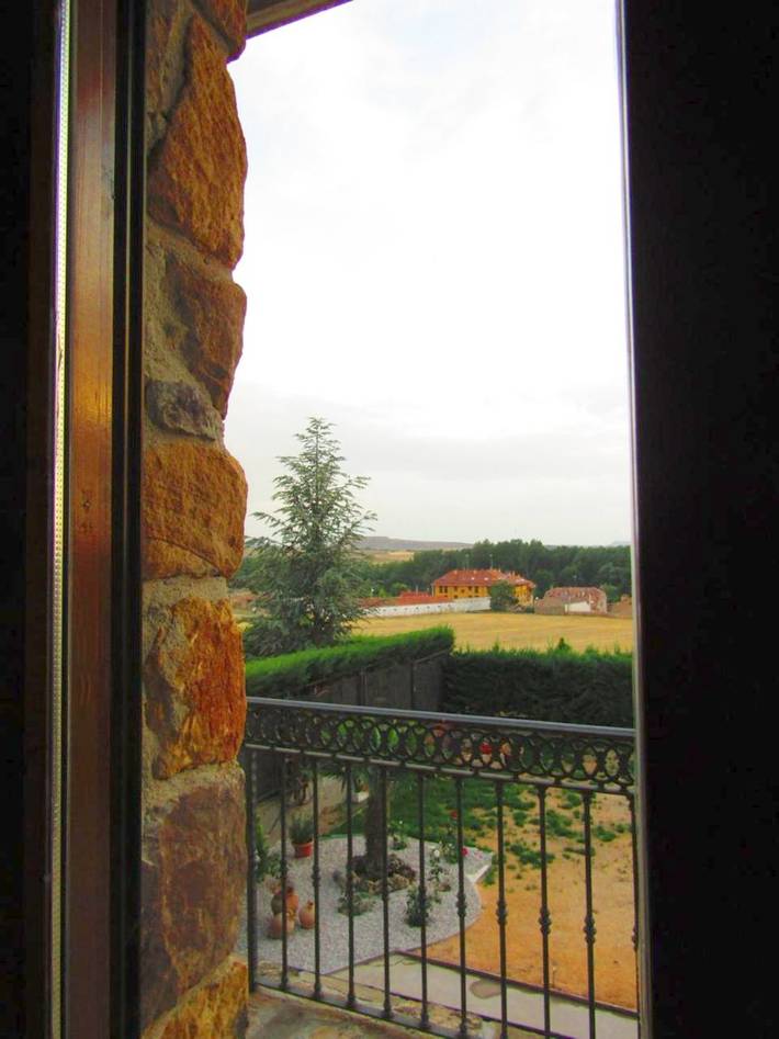 Casa rural para 4 personas, con Balcón y Terraza además de Jardín y Vistas en Fuentetoba - 4