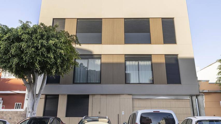 Gîte pour 5 personnes, avec terrasse dans Arinaga