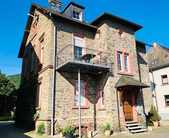 Ferienwohnung für 4 Personen, mit Terrasse in Osann-Monzel