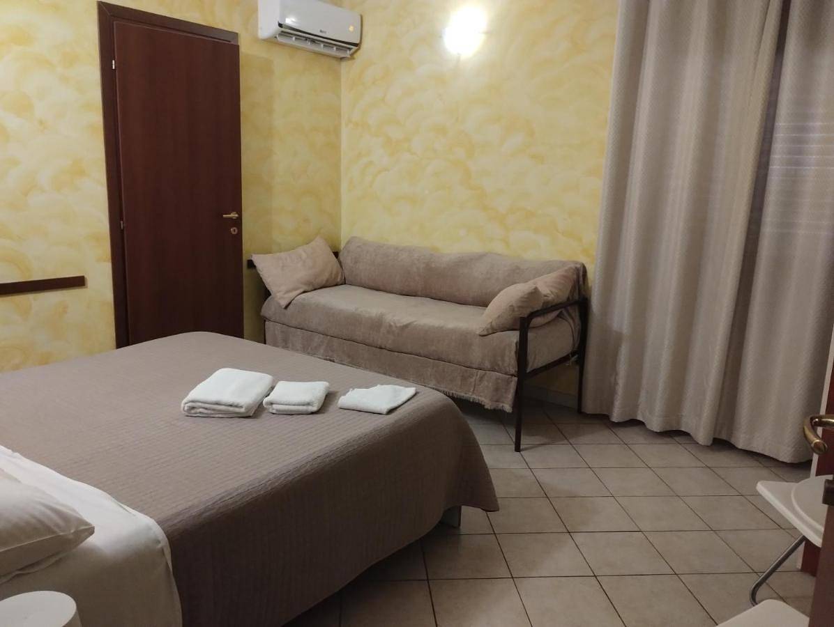 Apartment - Ground Floor in Valmontone, Provincia di Roma