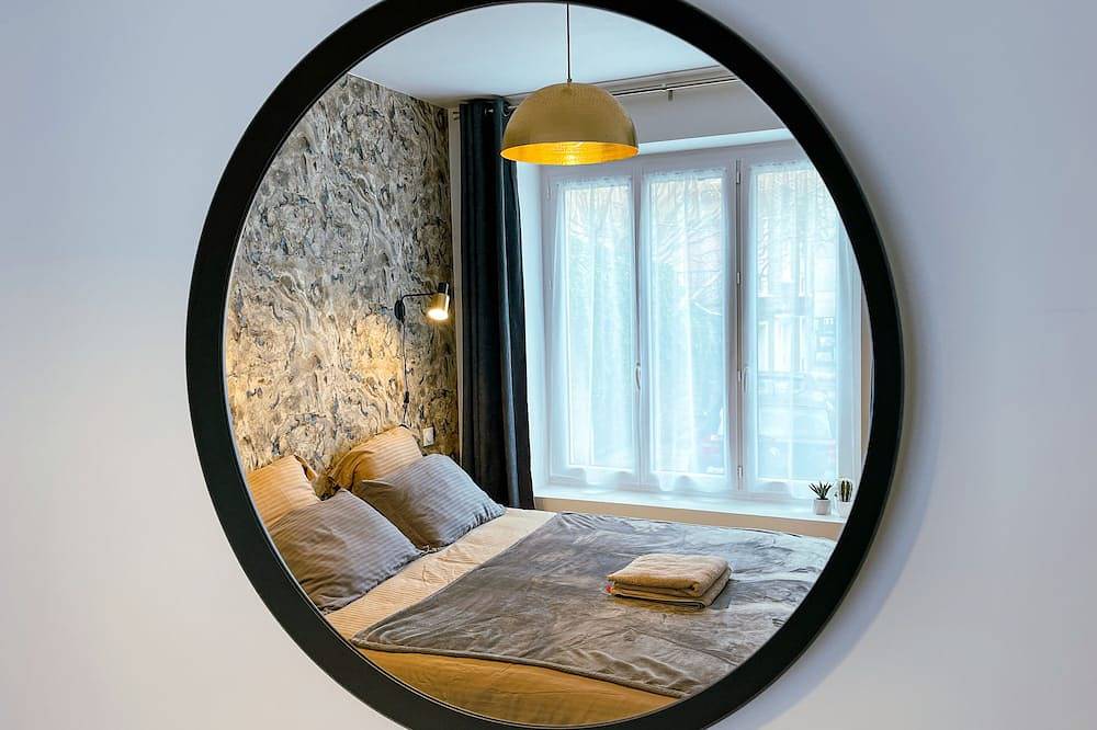 Luxury apartment with garden in the old town! in Boulogne-sur-Mer, Boulogne-sur-Mer und Umgebung