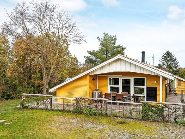 Ferienhaus für 6 Personen, mit Sauna und Whirlpool sowie Terrasse, mit Haustier in Djursland