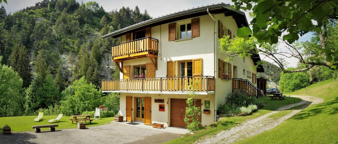 Gîte pour 9 personnes, avec jardin - 1