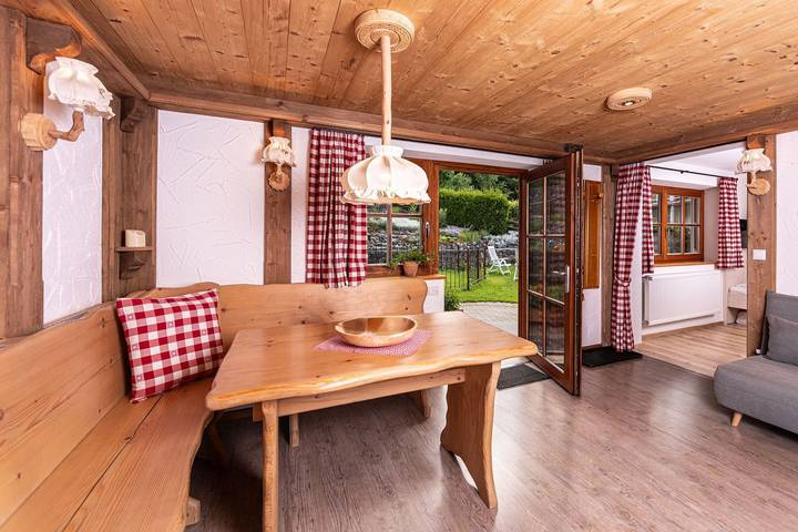 Ferienwohnung für 2 Personen, mit Terrasse im Berchtesgadener Land - 2