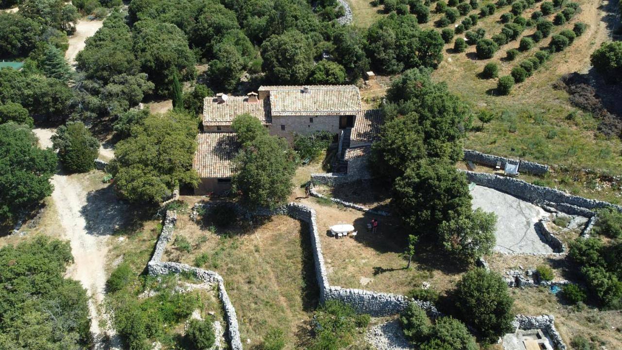 Le Jas des aiguiers in Saint-Saturnin-lès-Apt, Parc naturel régional du Luberon